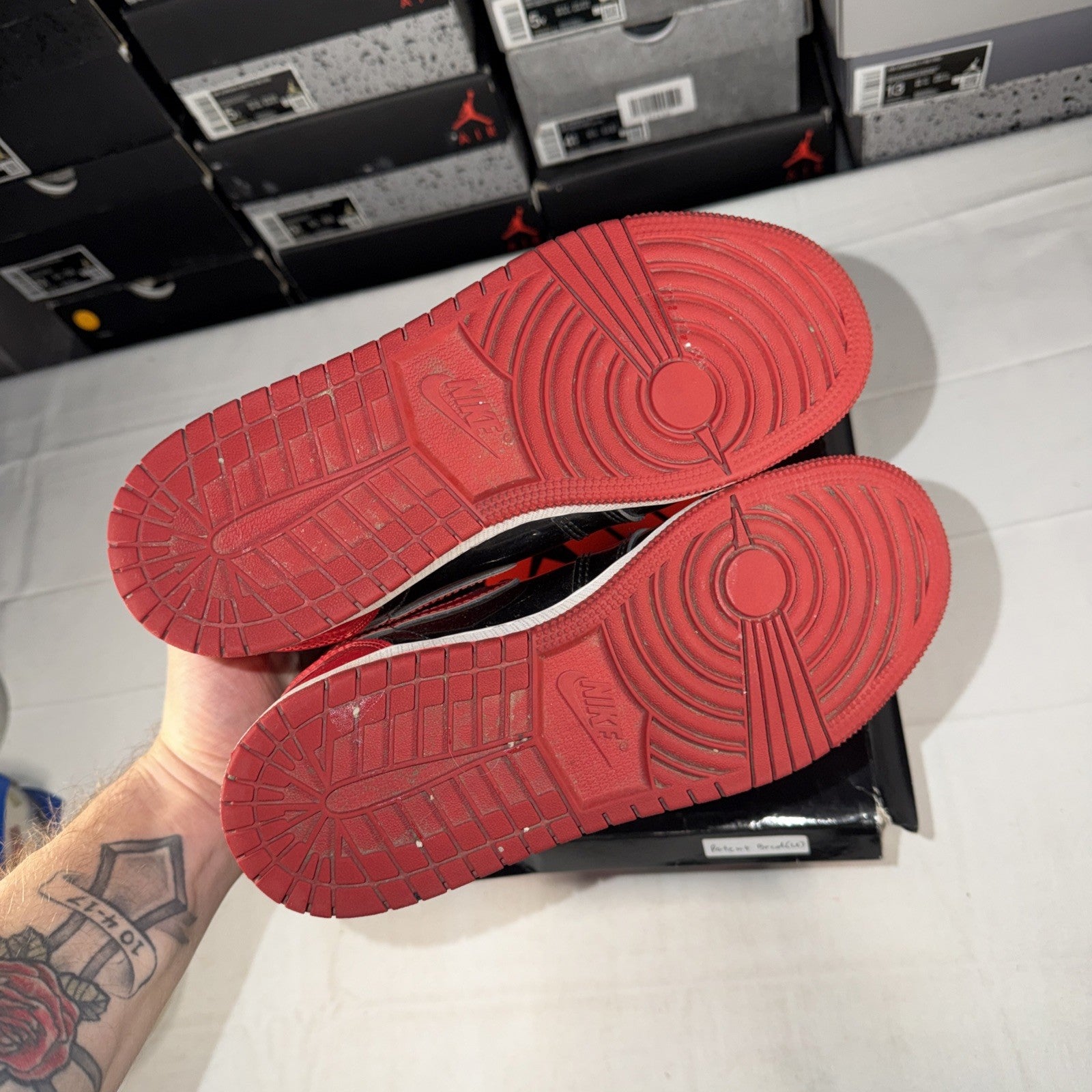 Air Jordan 1 Retro High OG GS Patent Bred Size 5Y 575441-063