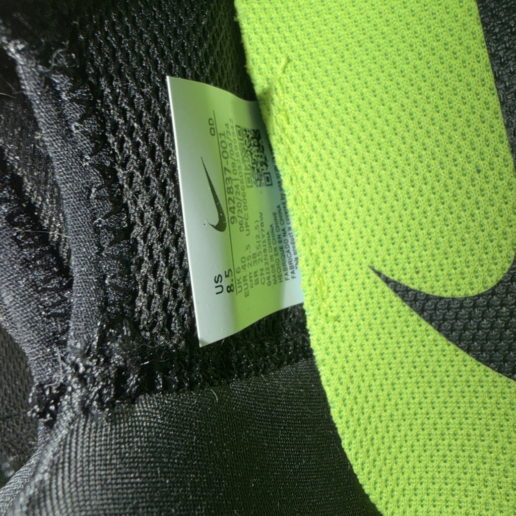 Size 8.5 - Nike Free RN 2018 Black W