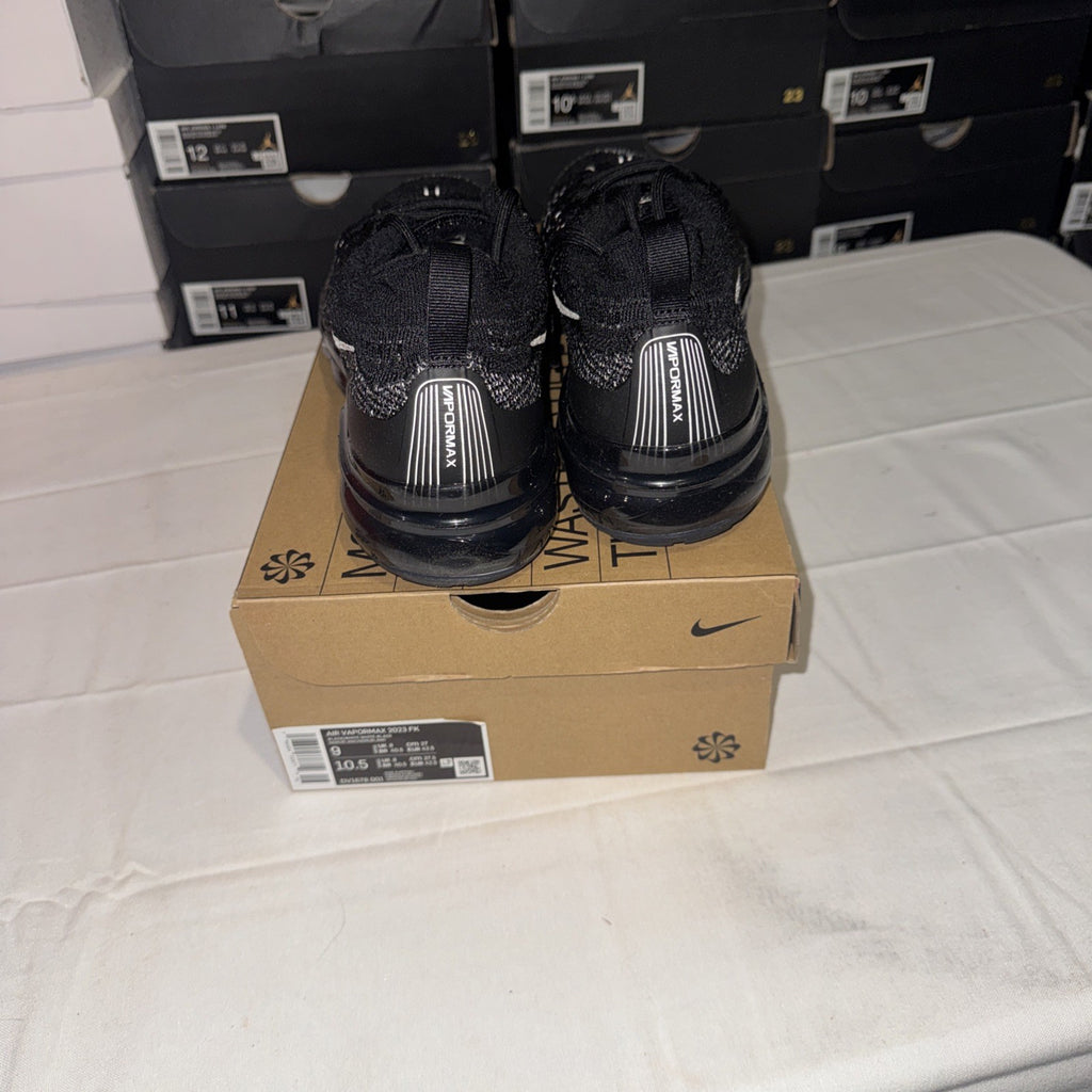 Nike Air VaporMax 2023 Men's Sneakers Black/White, Flyknit, DV1678 001 Size 9