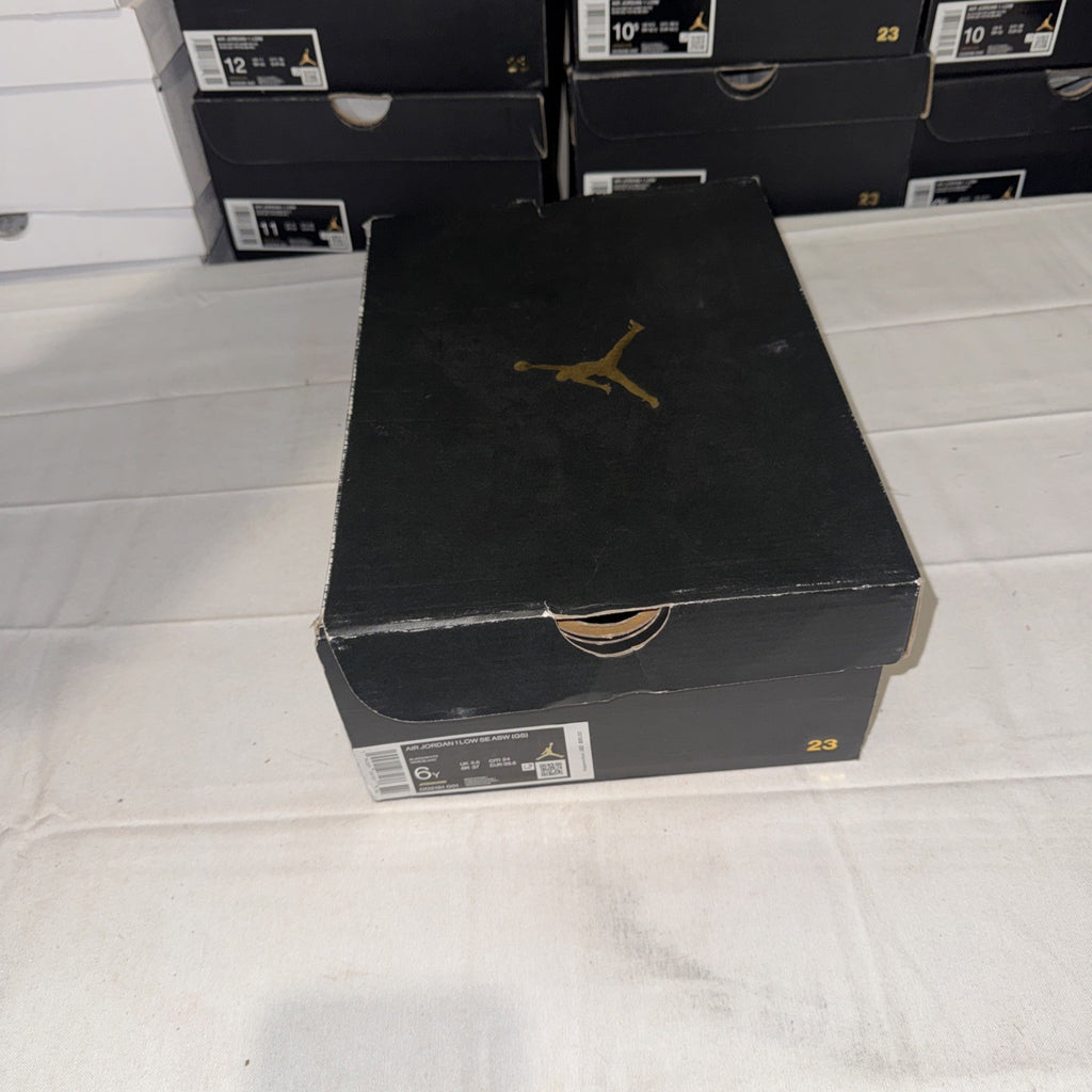 Size 6 (GS) - Jordan 1 SE Mid All Star Weekend