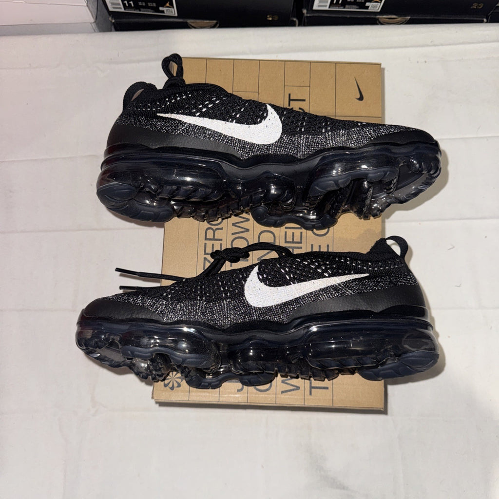 Nike Air VaporMax 2023 Men's Sneakers Black/White, Flyknit, DV1678 001 Size 9