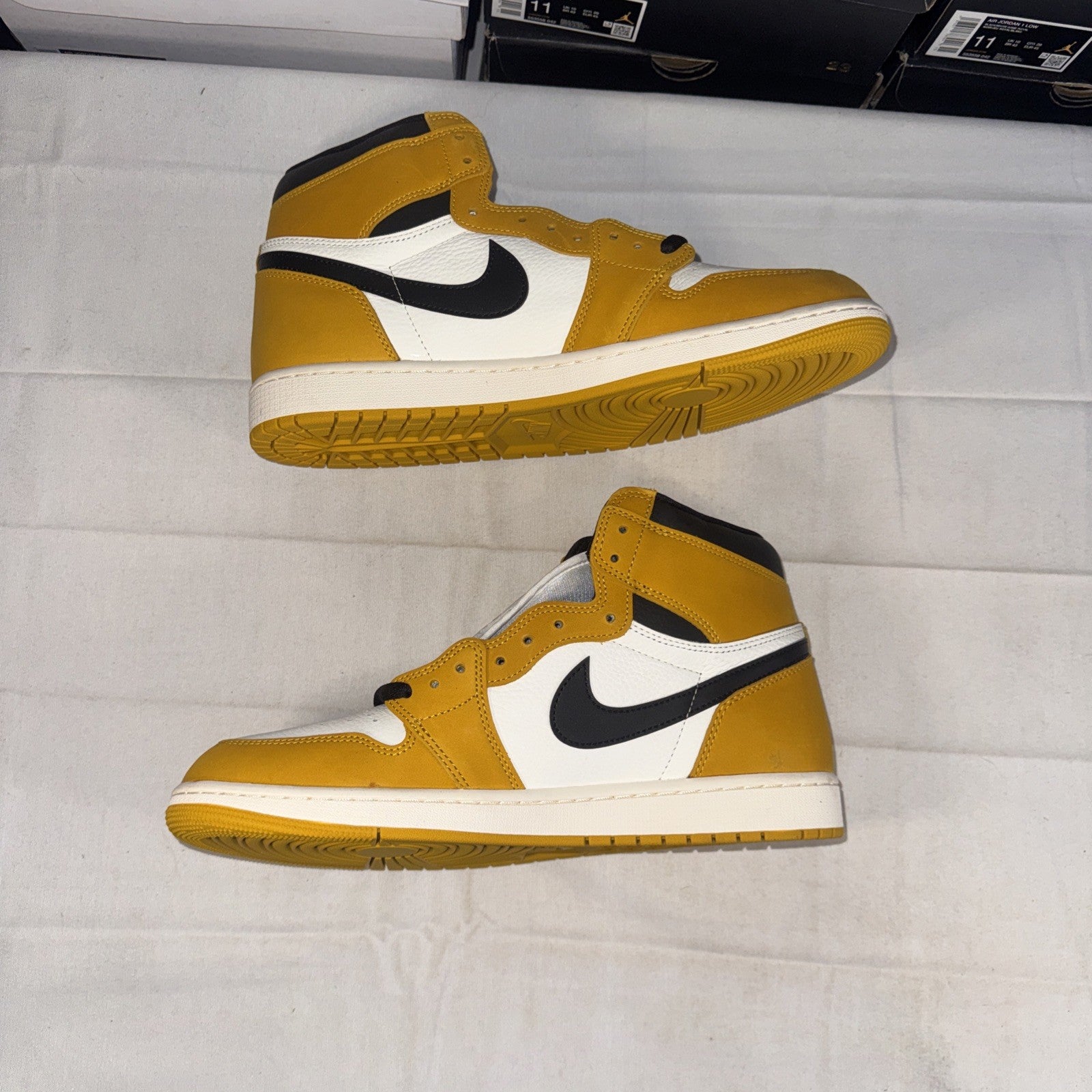 Jordan 1 Retro High Size 12.5 Yellow Ochre, DZ5485-701