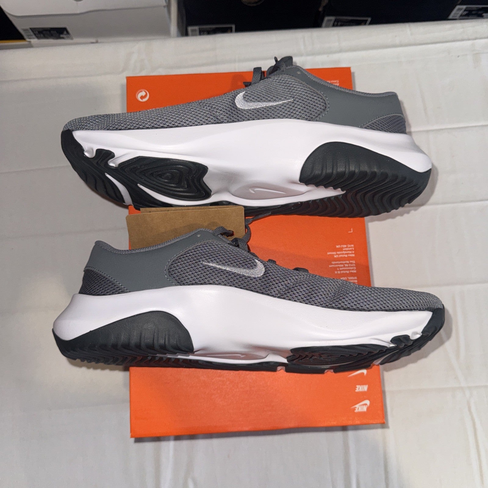 Nike Men's Legend Essential 3 Sneaker Size 11.5 DM1120 002