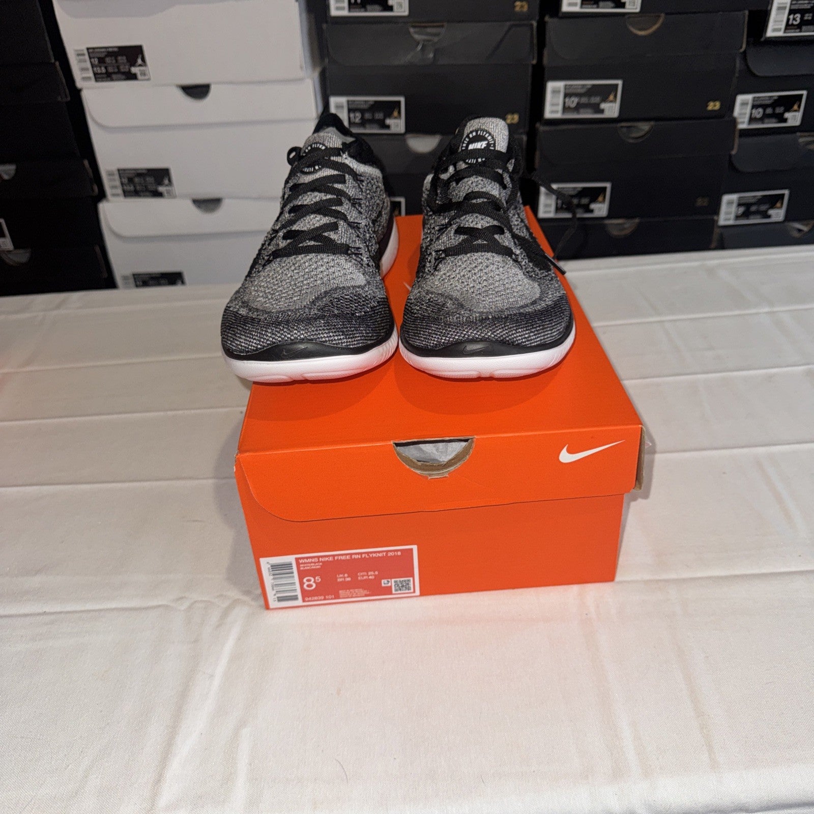 Size 8.5 - Nike Free RN Flyknit 2018 White Black W