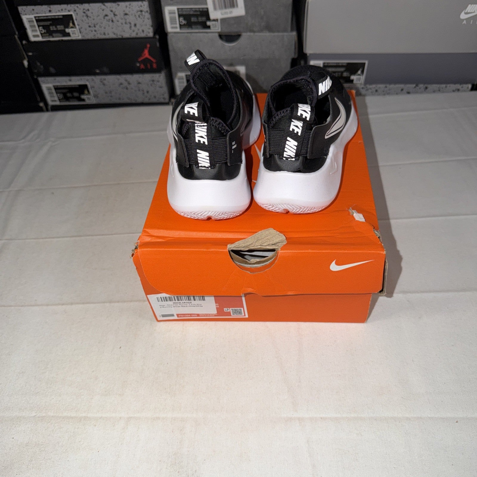 Nike Flex Runner 3 Shoes for Children 1Y UNISEX-FN1294-005