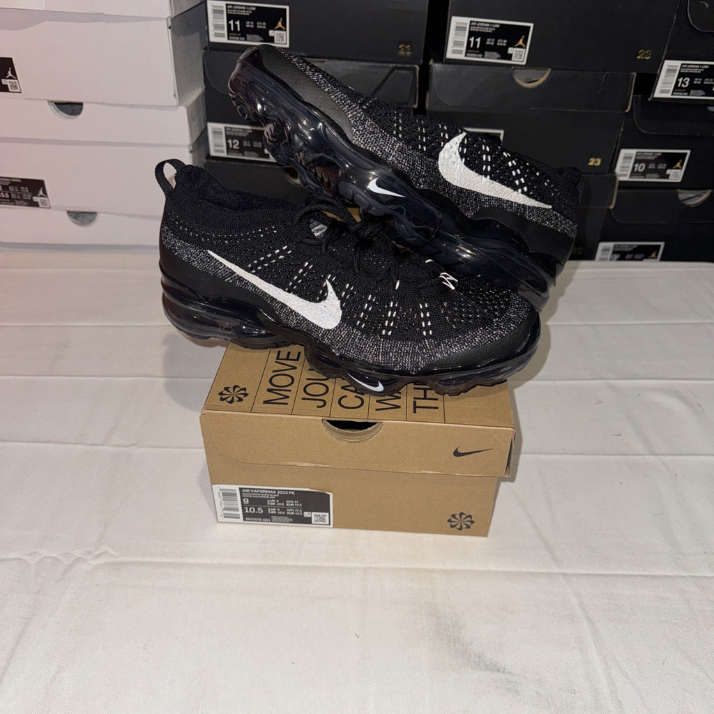 Nike Air VaporMax 2023 Men's Sneakers Black/White, Flyknit, DV1678 001 Size 9