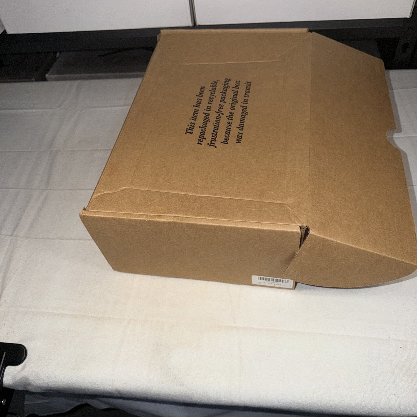 Nike Air Max AP CU4826-001 Men's Size 10.5 Sneakers