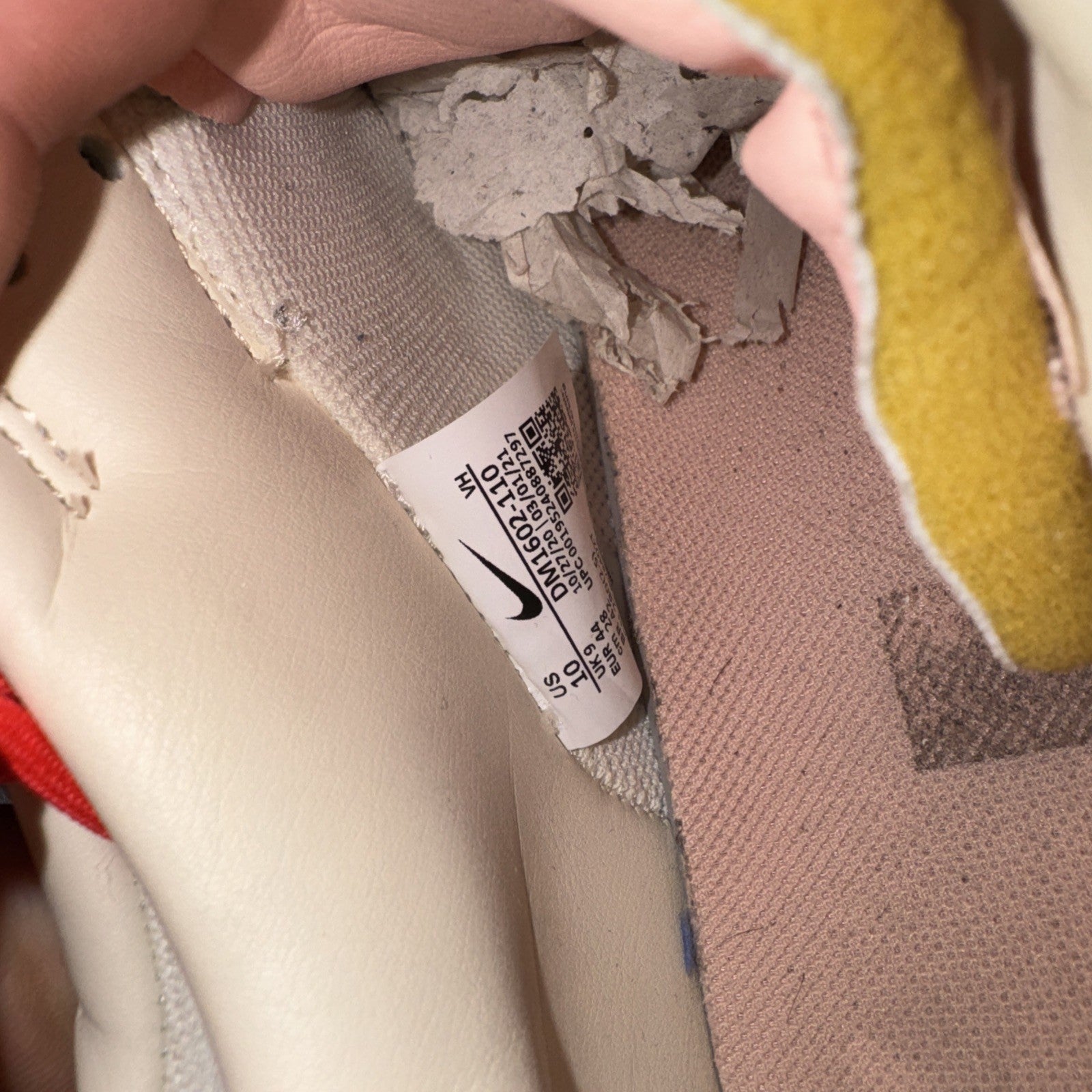 Size 10 - Nike Off-White x Dunk Low Lot 06 of 50