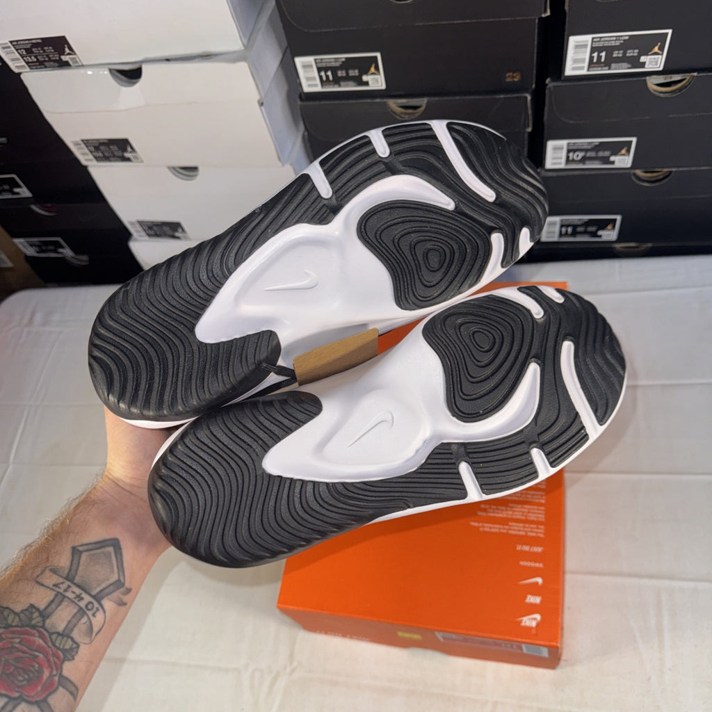 Nike Legend Essential 3 NN Black White Iron Grey Men’s Training Shoes Size 10 DM