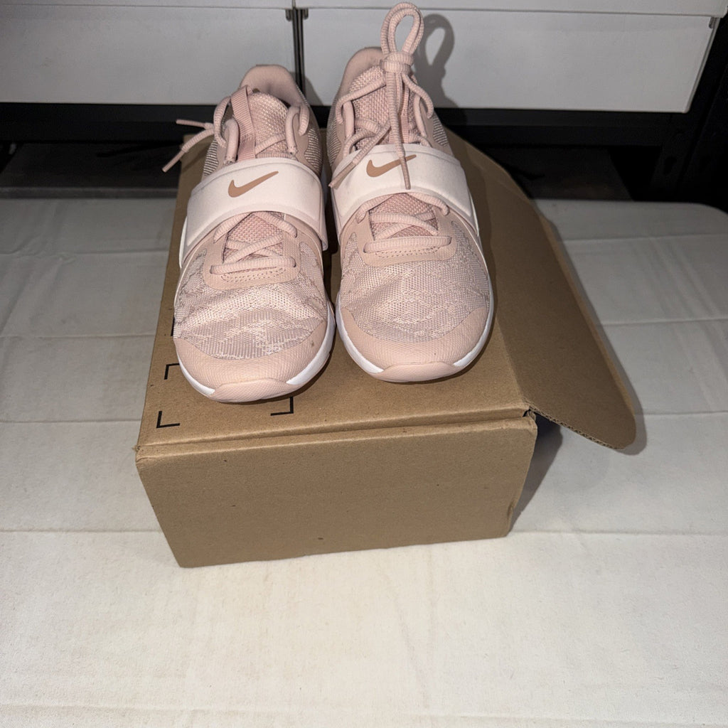 Nike Renew In-Season TR Sneakers Rose Whisper Womens dd9301 604 Size 7.5