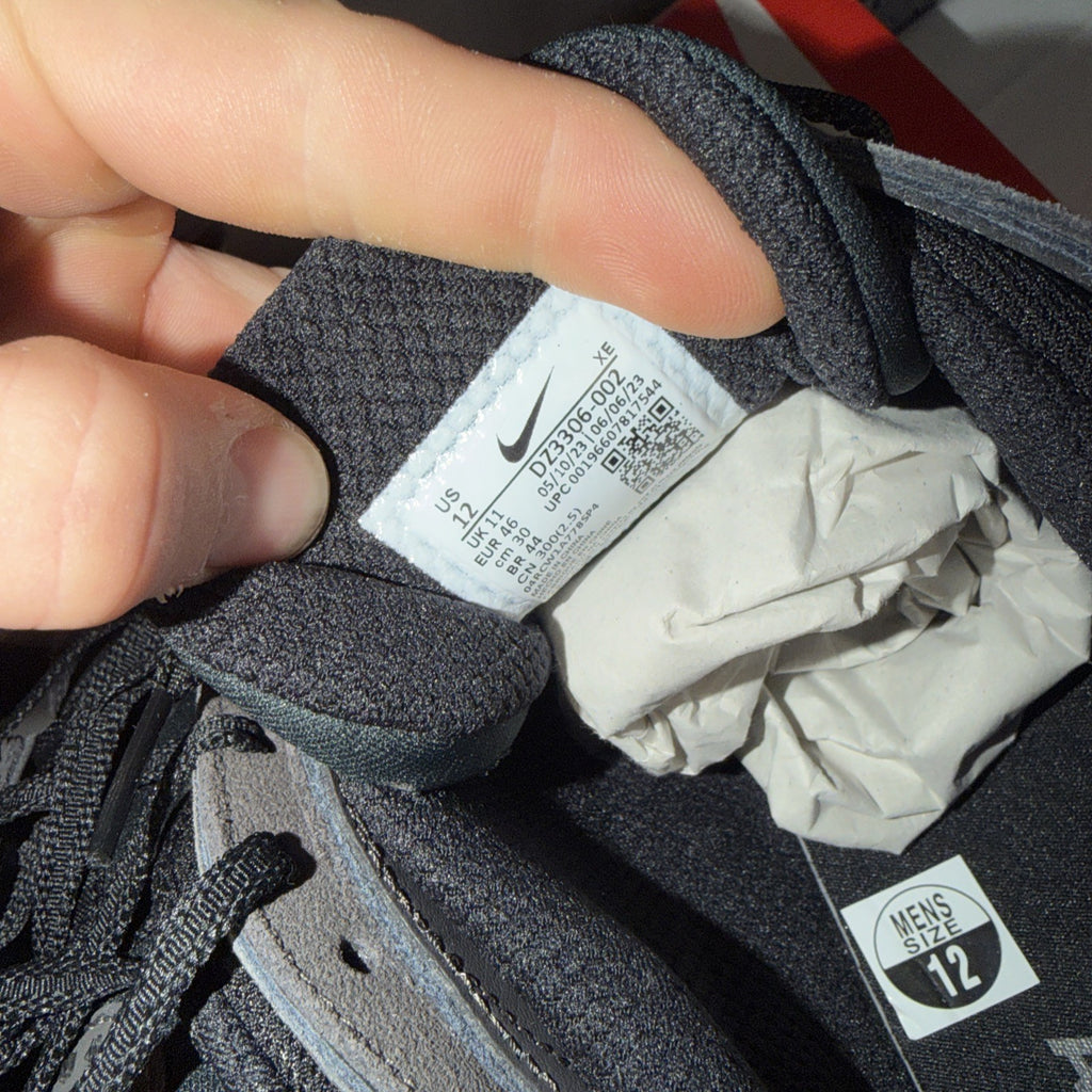 Nike Air Huarache Runner Size 12 Black/Anthracite (DZ3306 002)