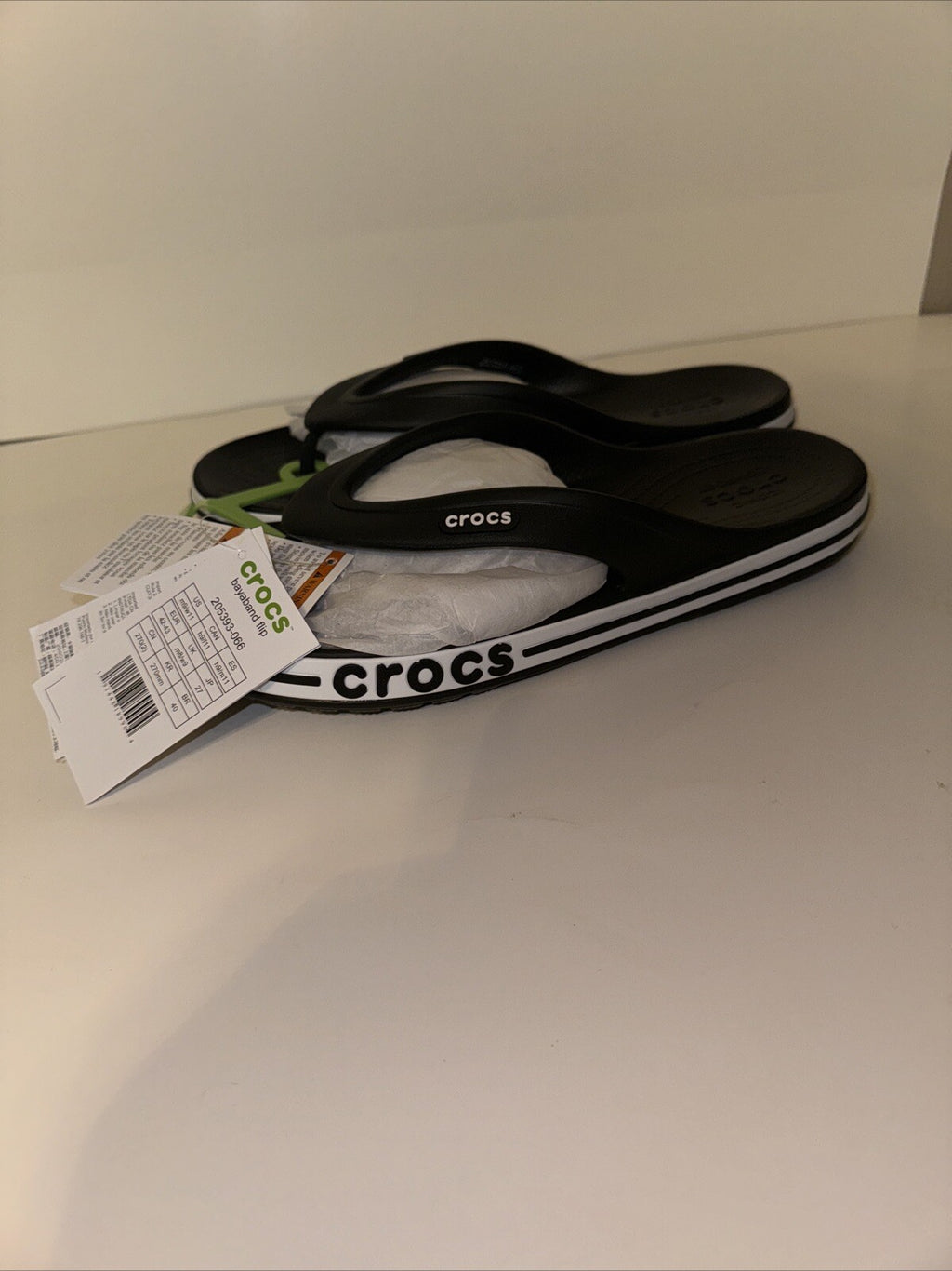 Size 9M/11W Crocs Men's and Women's Sandals Bayaband Flip Flops Waterproof Shoes