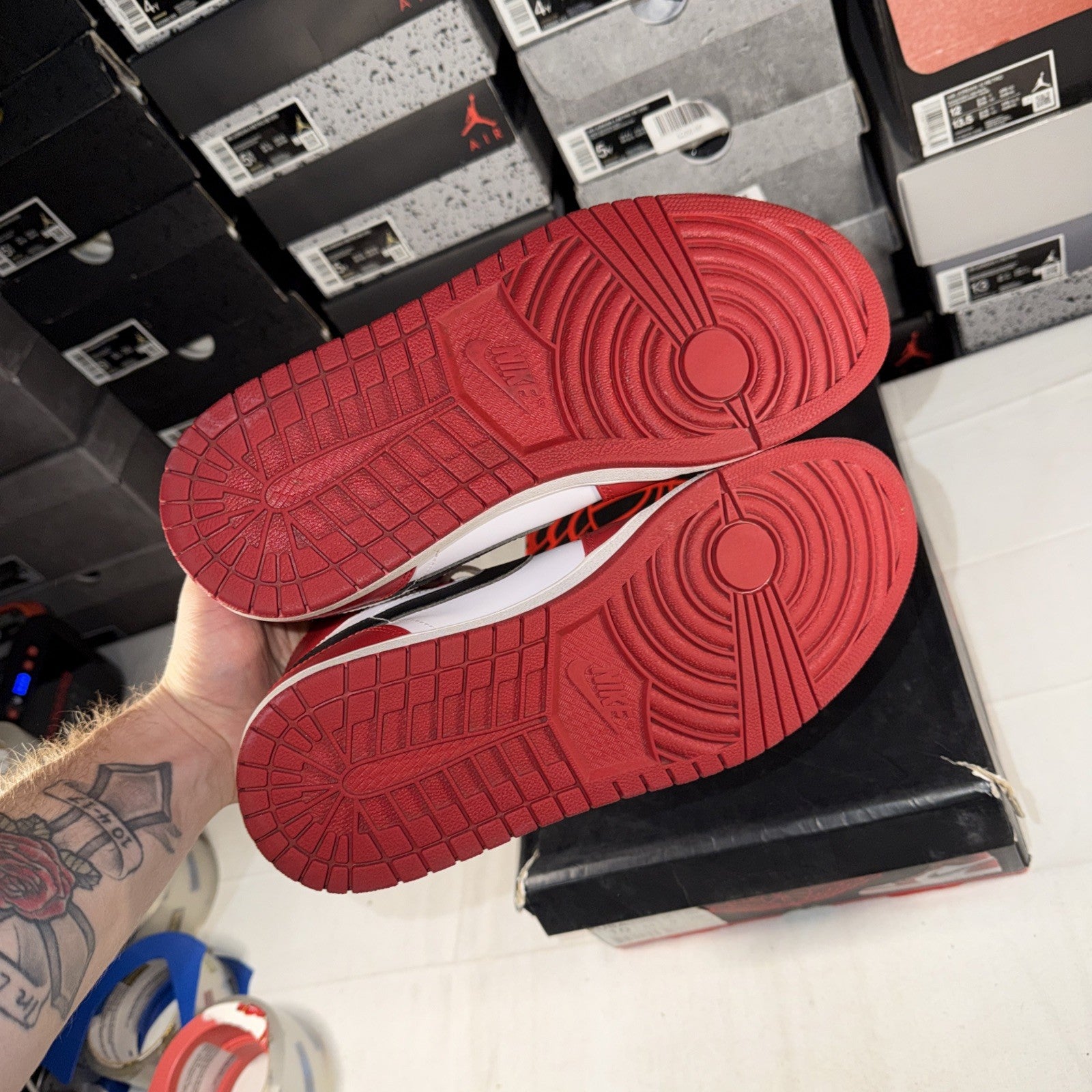 Size 10 - Jordan 1 Retro High Chicago 2013