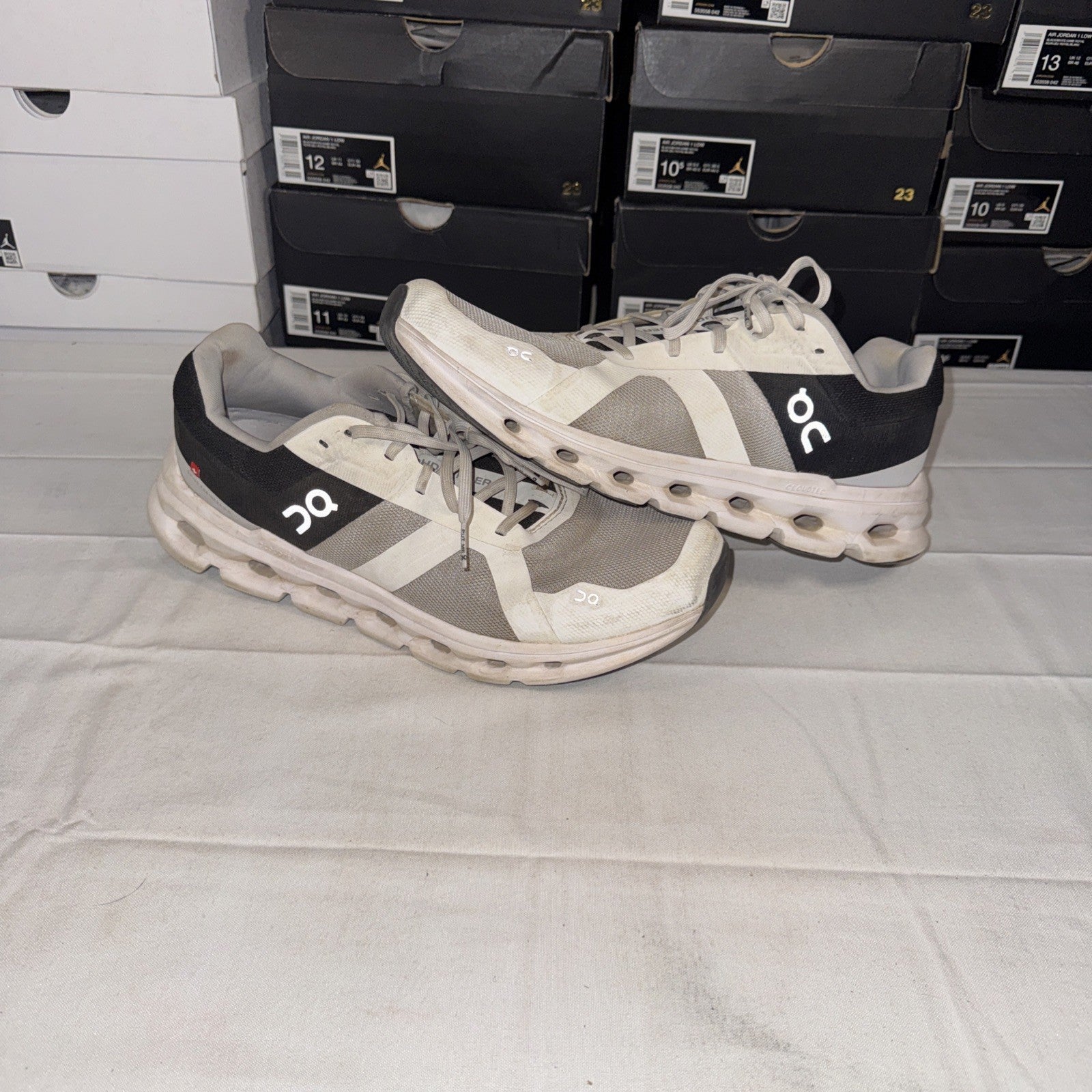 46.98647 On Cloud Cloudrunner Size 11