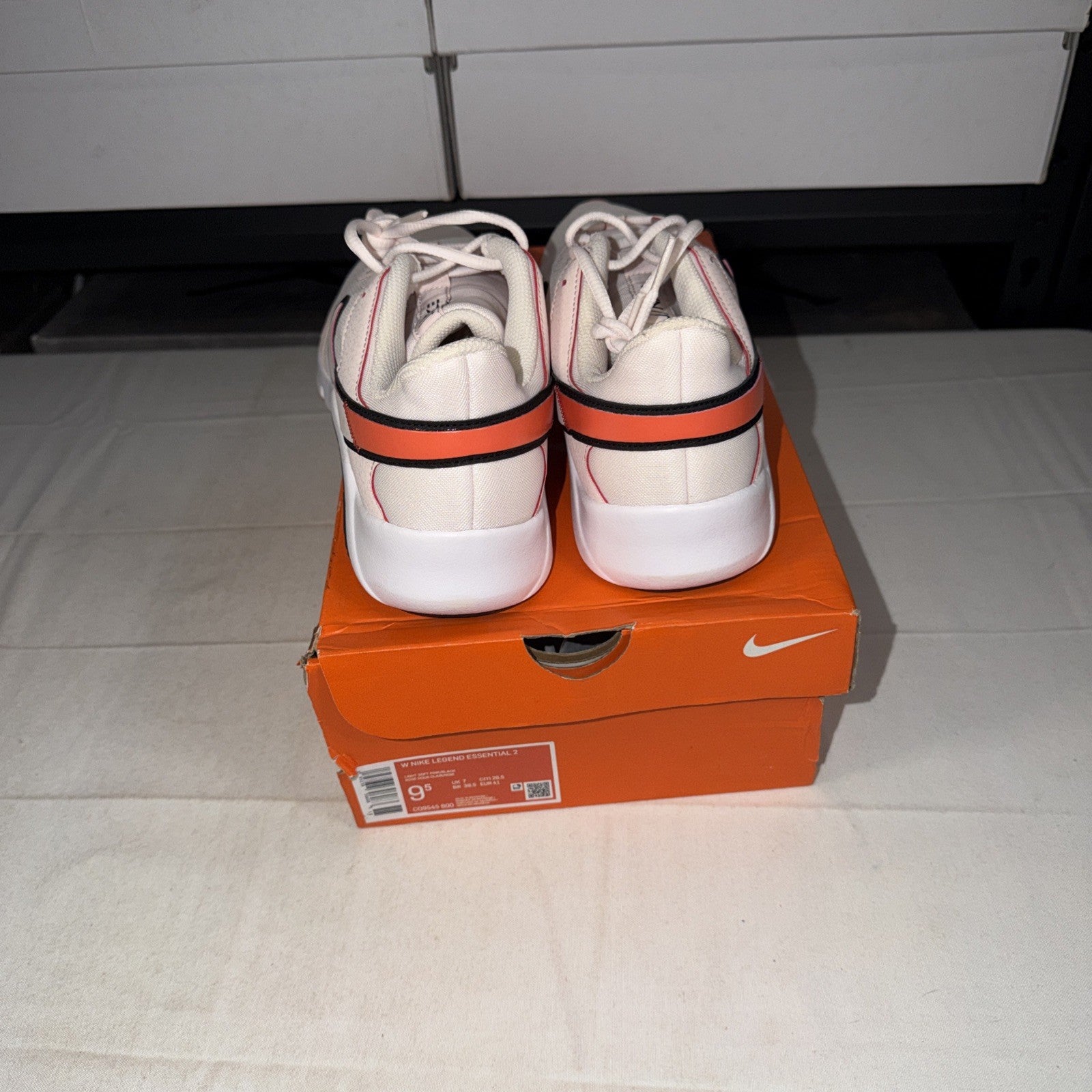 Nike Legend Essential 2 Women's Shoes, Size 9.5 Pink White CQ9545-600