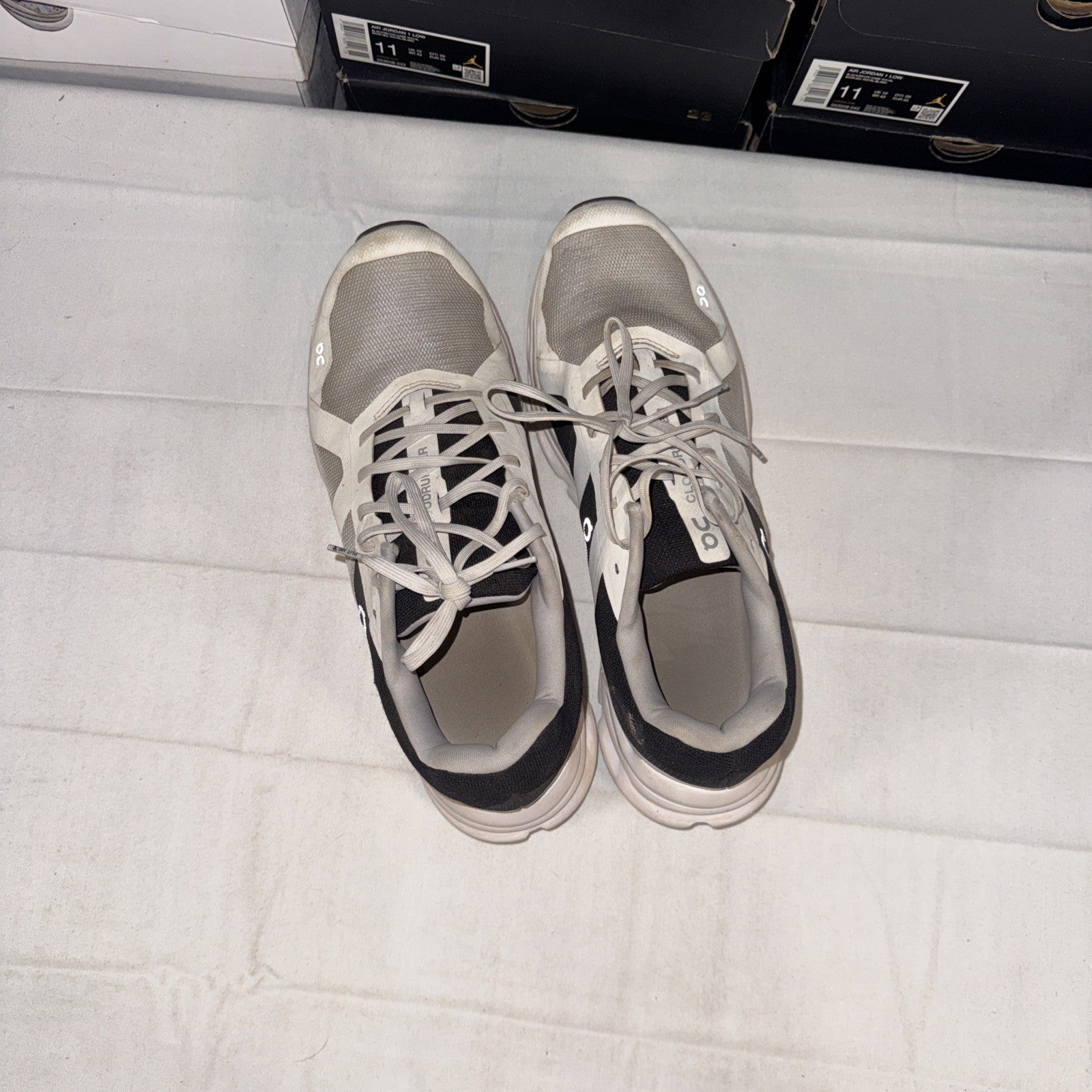 46.98647 On Cloud Cloudrunner Size 11