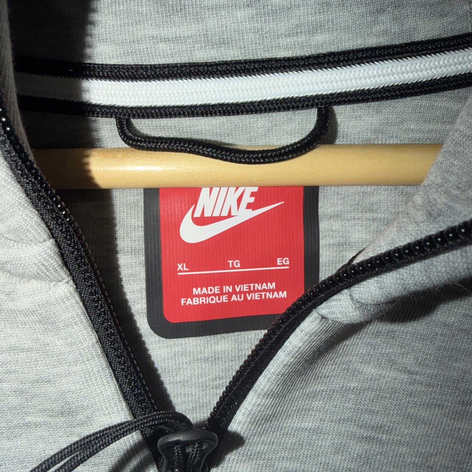 Nike Sportswear Tech Fleece Windrunner Gray Hoodie FB7921-063 Size XL 0012