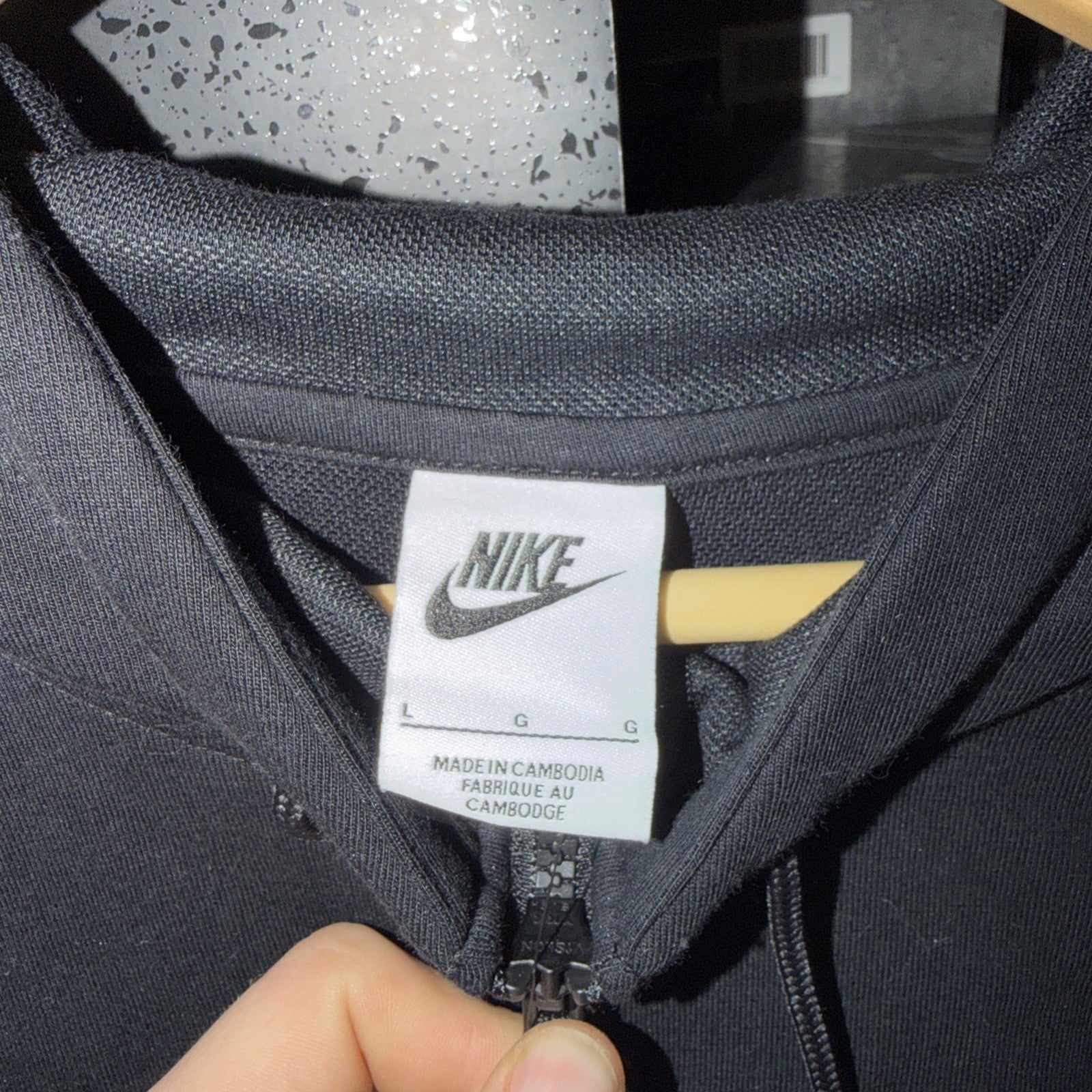 Nike Sportswear Essential Full-Zip Hoodie Men's Large Black DD5284-010 NWT 0145