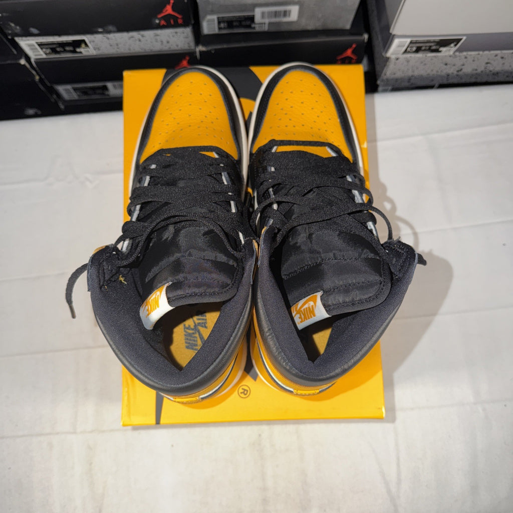 2022 Nike Air Jordan 1 Retro High OG "Taxi" Size 11 555088-711