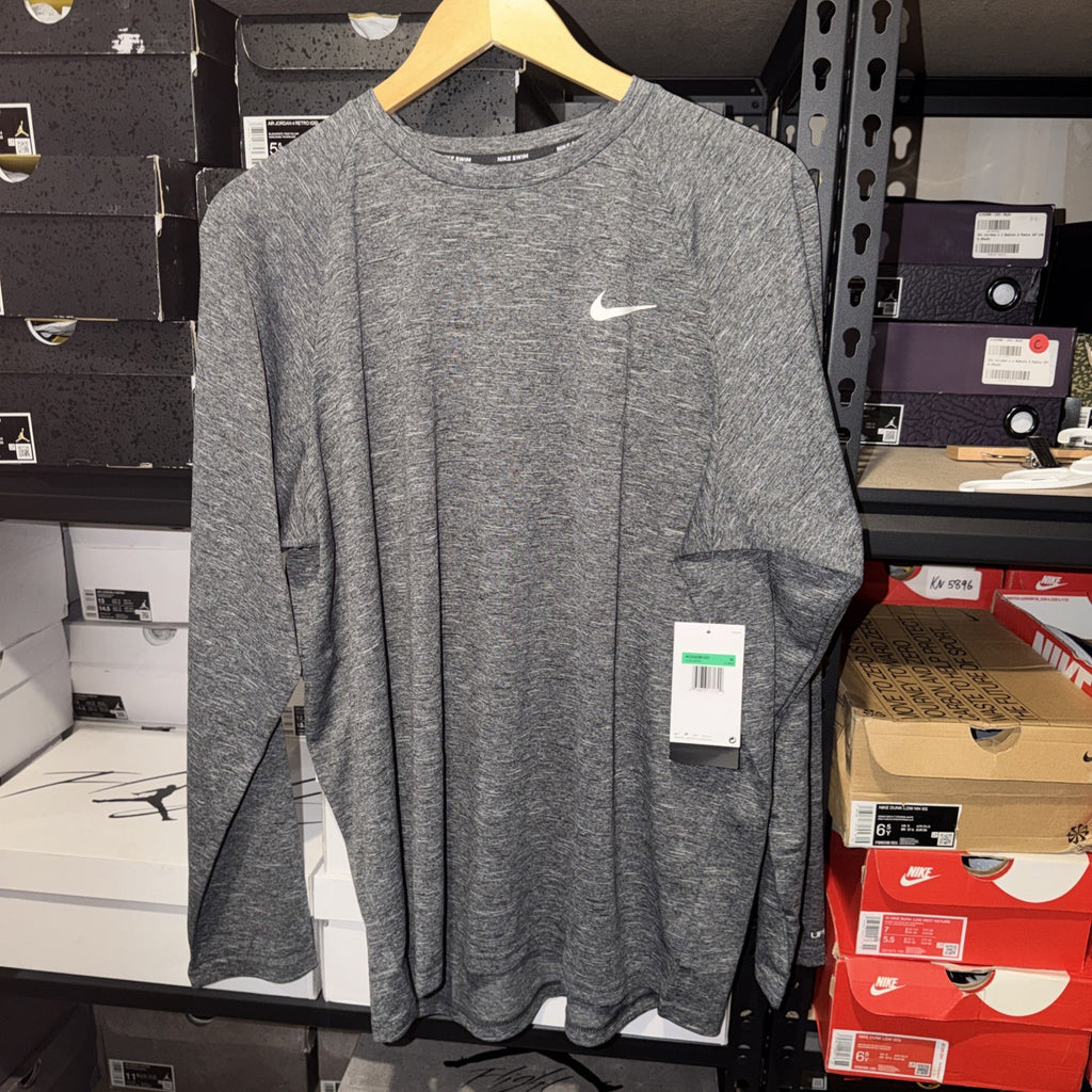 Nike Men Hydroguard Long Sleeve Swim T-Shirt Black NESSA590-001 Size XL 0113