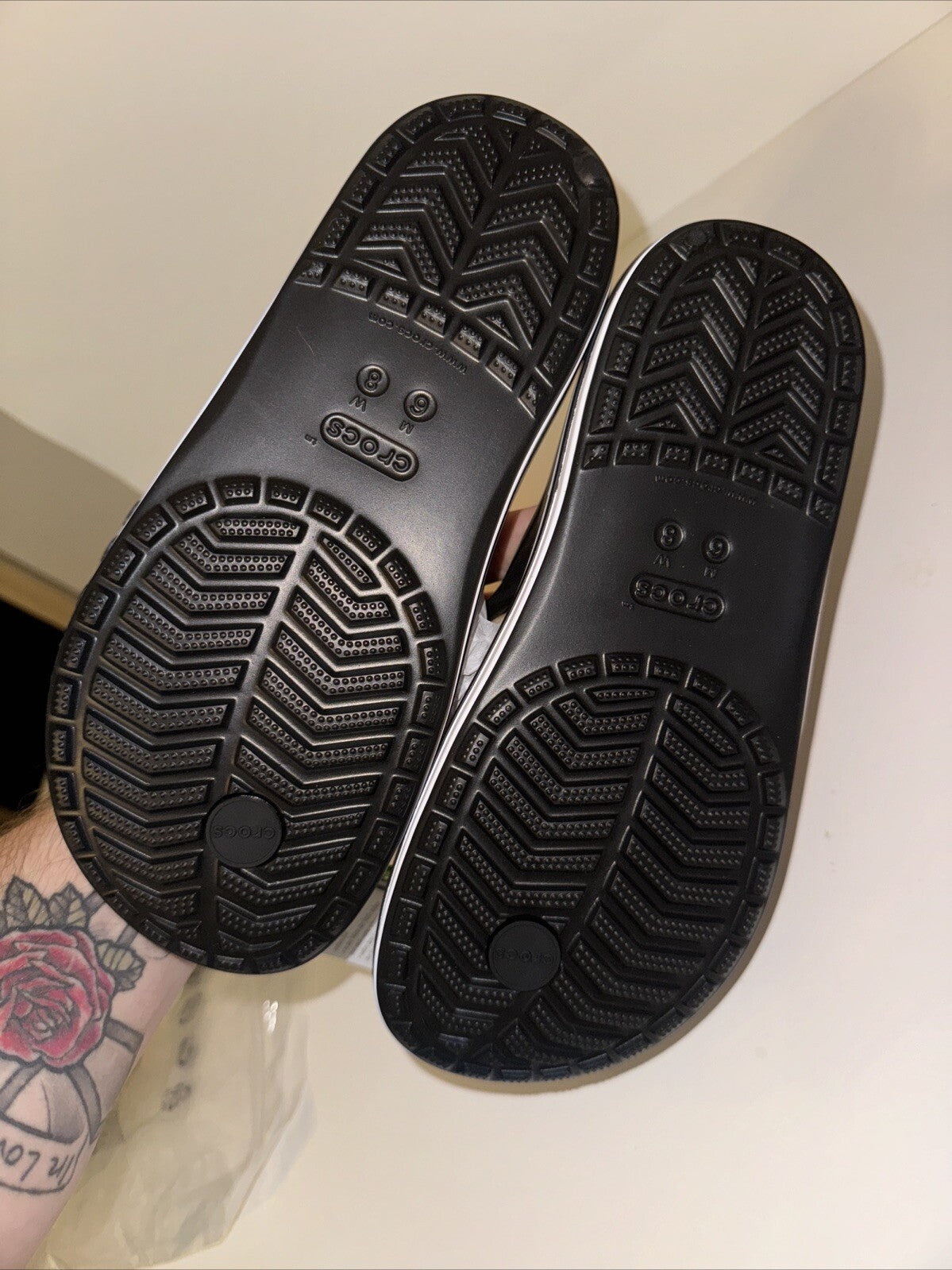 Size 6 Mens 8 Womens Crocs Sandals Bayaband Flip Flops, Waterproof Shower Shoes