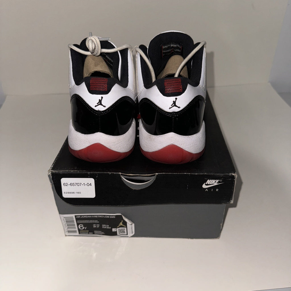 Jordan 11 Retro Low 'Concord Bred' (GS) Size 6 528896-160