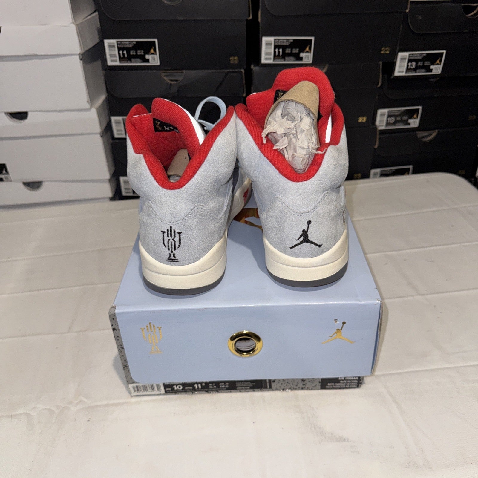Size 10 - Trophy Room x Air Jordan 5 Retro Ice Blue