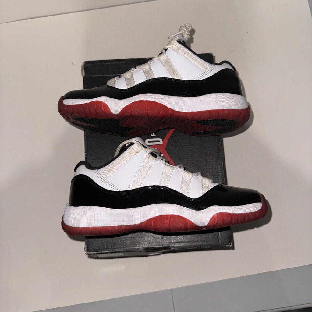 Jordan 11 Retro Low 'Concord Bred' (GS) Size 6 528896-160