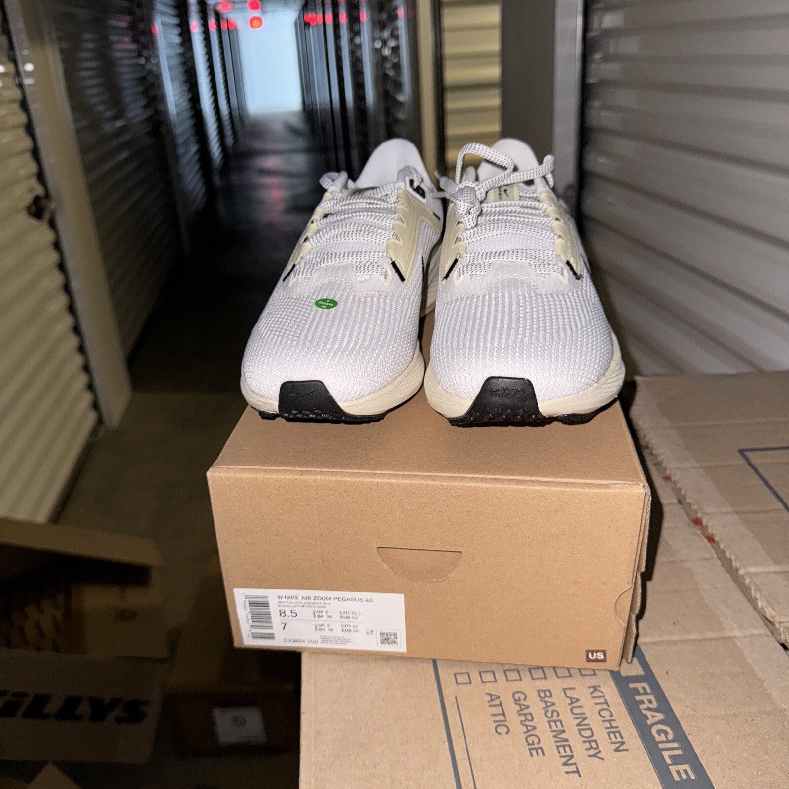 Size 8.5 - Nike Air Zoom Pegasus 40 White Coconut Milk W