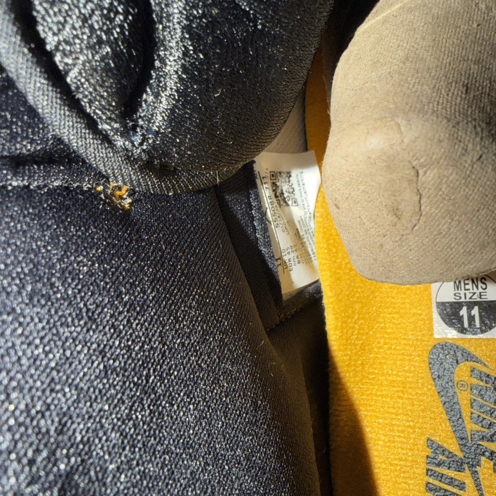 2022 Nike Air Jordan 1 Retro High OG "Taxi" Size 11 555088-711