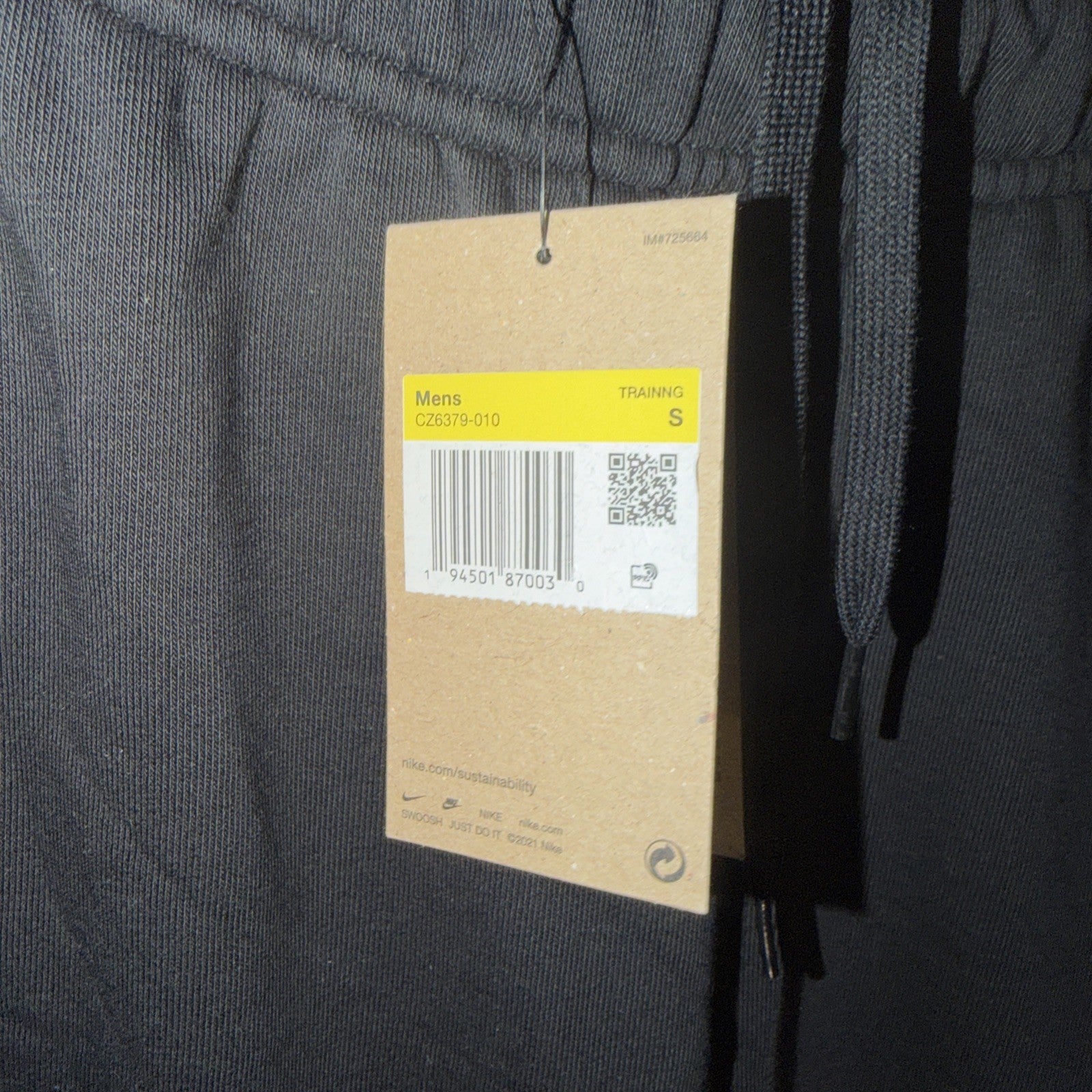 b2535501-ef61-45d4-8886-32817521689c