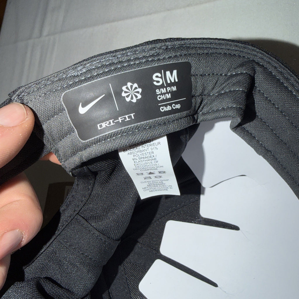 NWT Nike Dri-Fit Club Cap Adult Size S/M Black Hat Golf Running 0050-0053