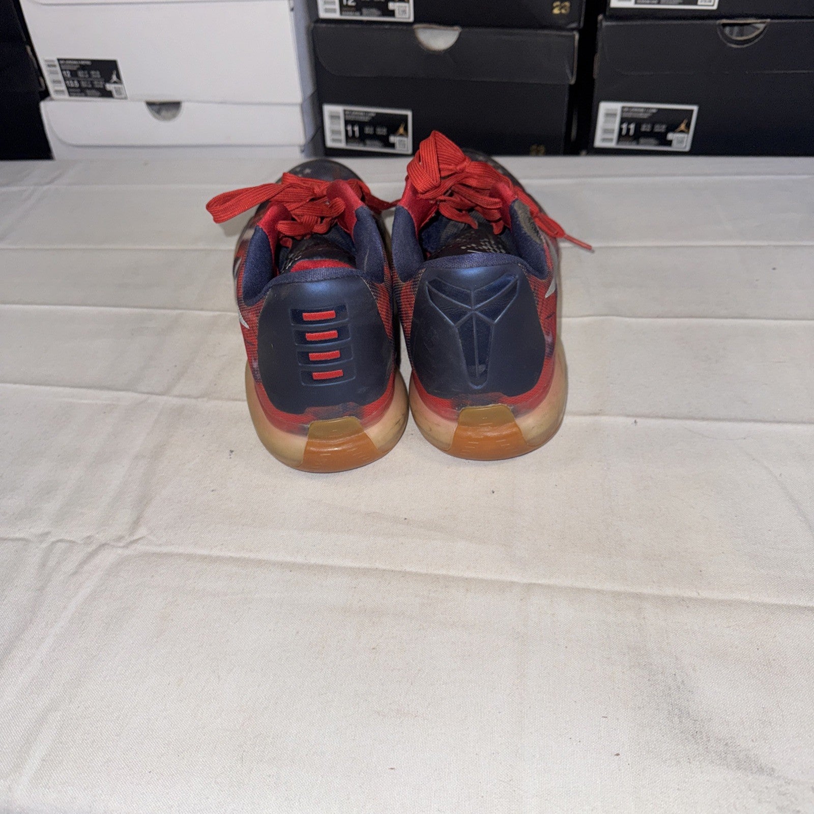 Nike Kobe 10 USA 705317-604 Size 10.5