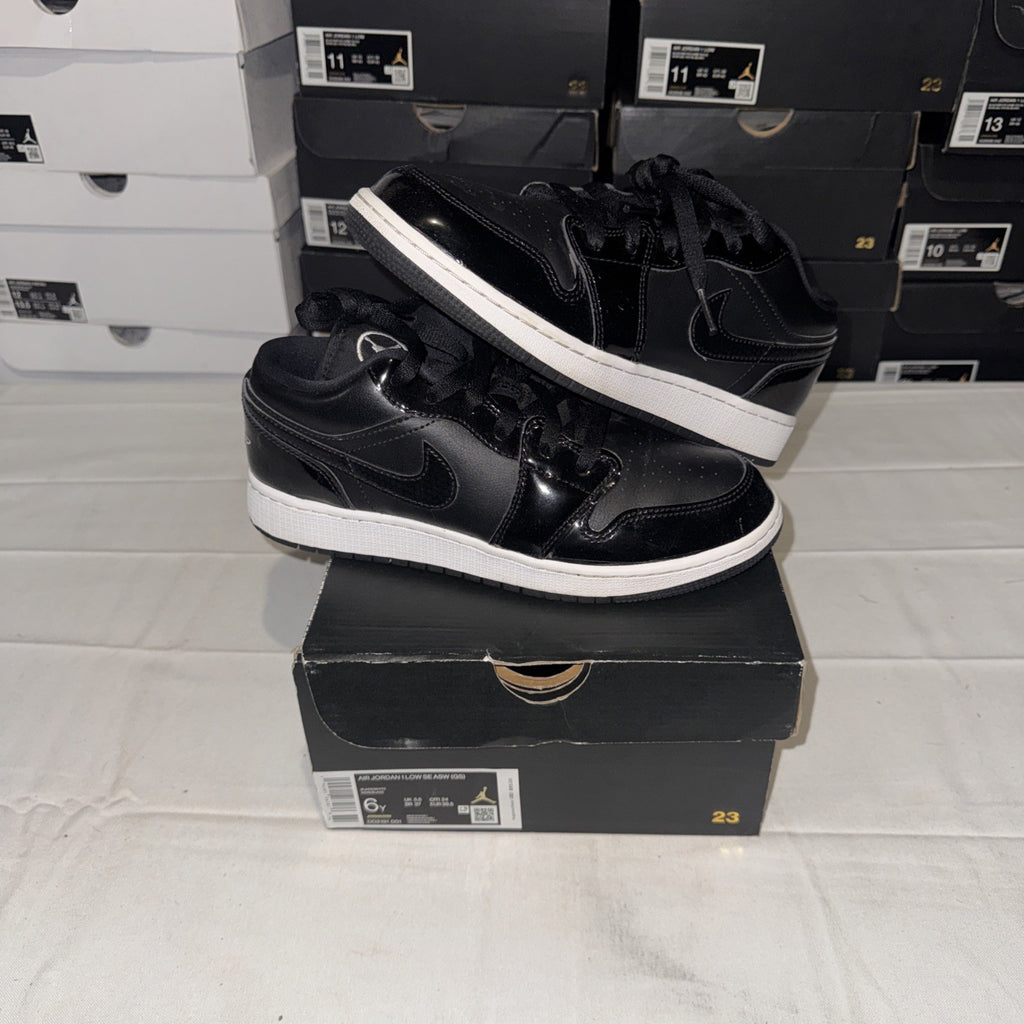 Size 6 (GS) - Jordan 1 SE Mid All Star Weekend