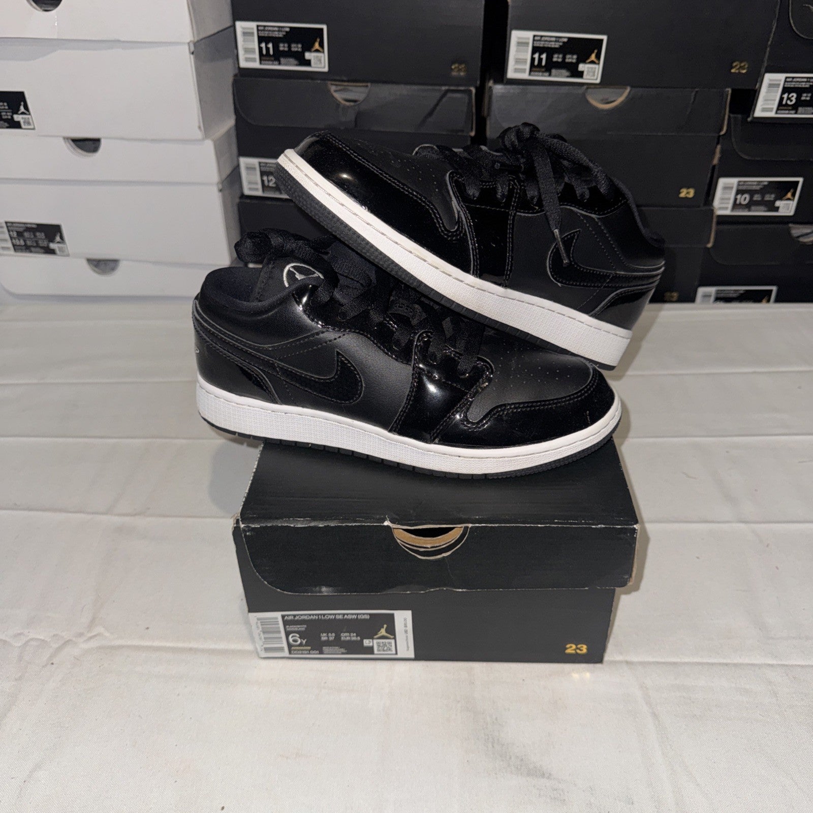 Size 6 (GS) - Jordan 1 SE Mid All Star Weekend