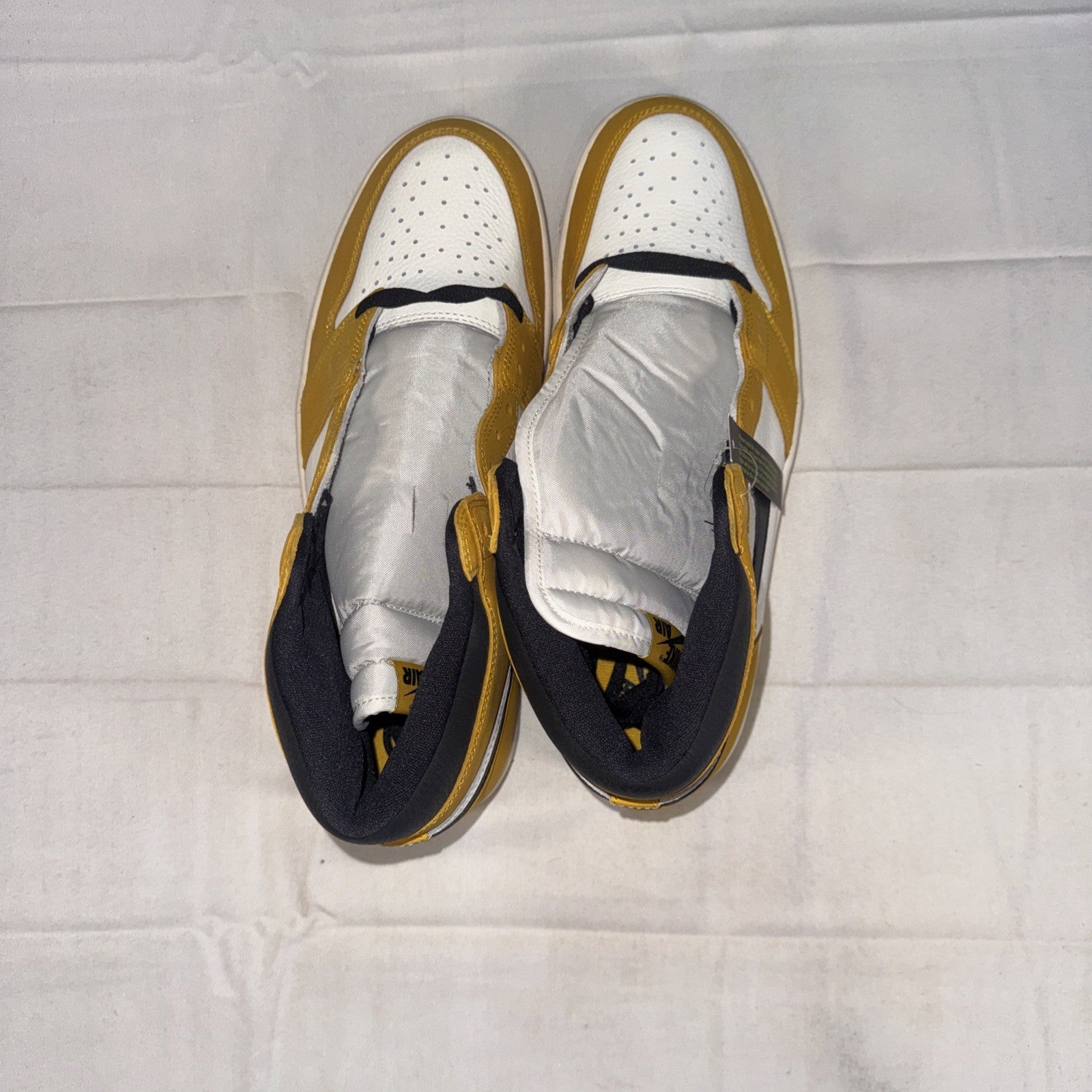 Jordan 1 Retro High Size 12.5 Yellow Ochre, DZ5485-701