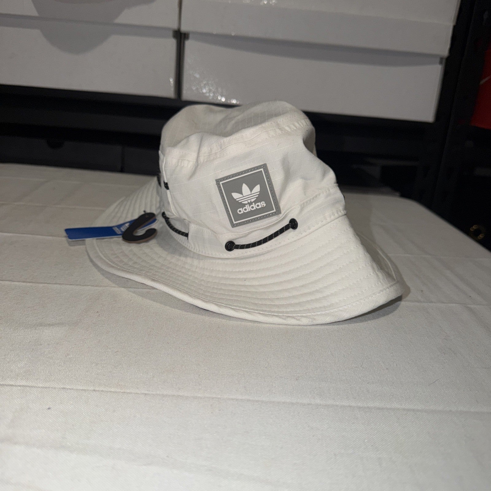 adidas Originals Utility 2.0 Boonie Hat White Stone Grey 0261