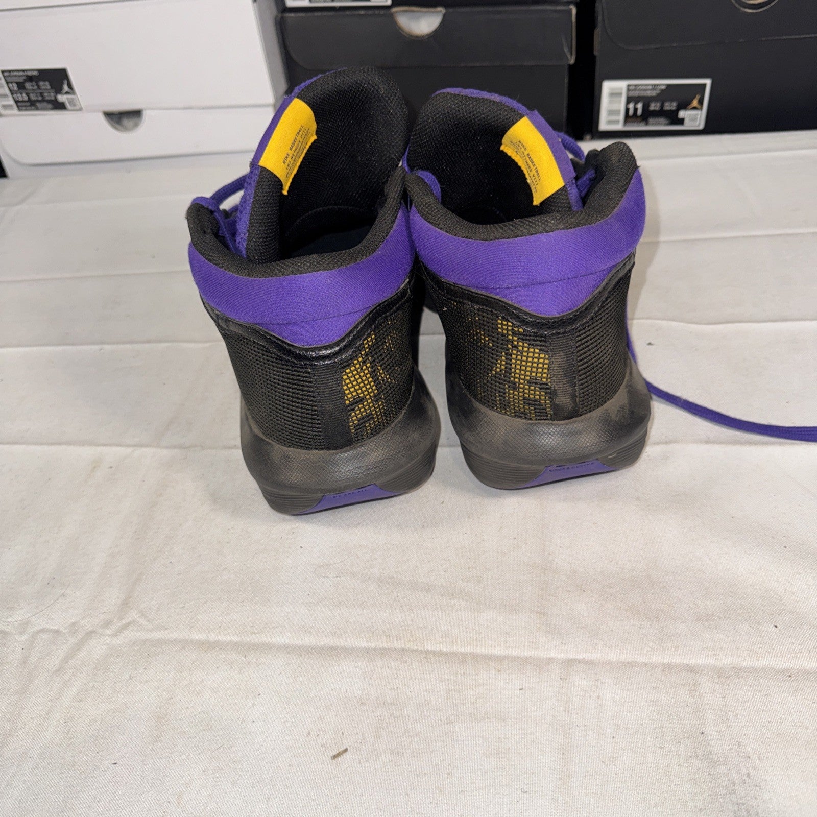 Nike LeBron Witness VIII Men's Basketball Shoes, Size 10, Purple, FB2239-001