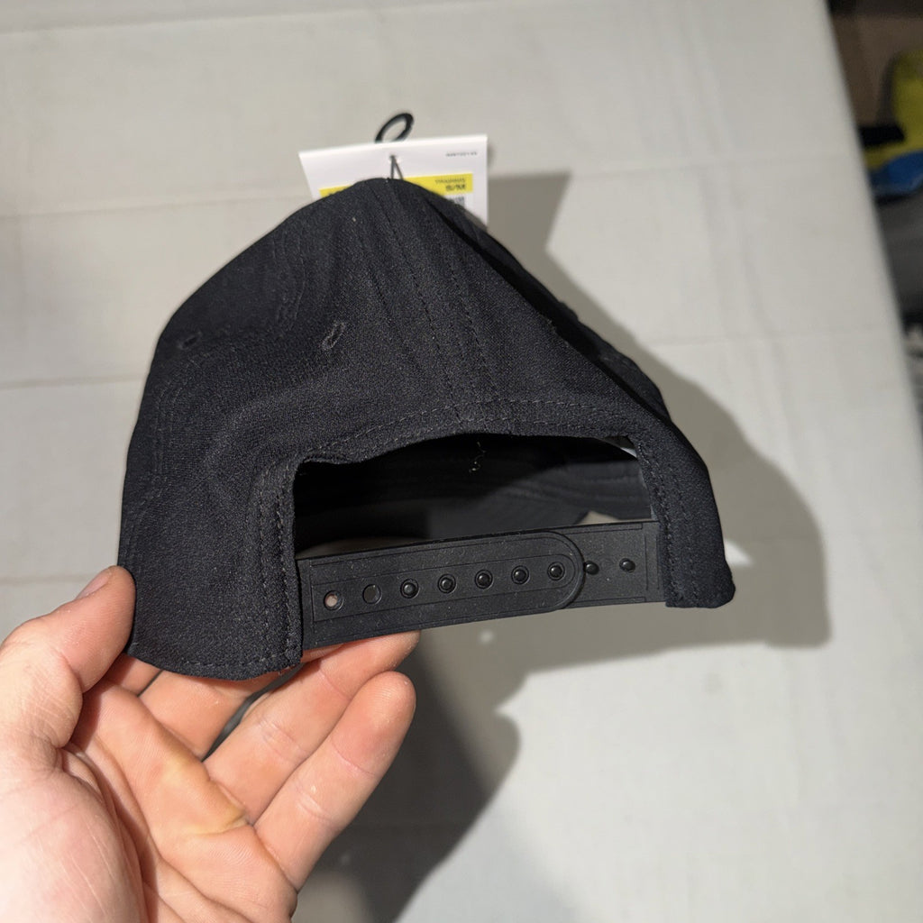 Nike Dri-FIT Structured Cap Snapback Adjustable Hat Black Size S/M NWT 0259
