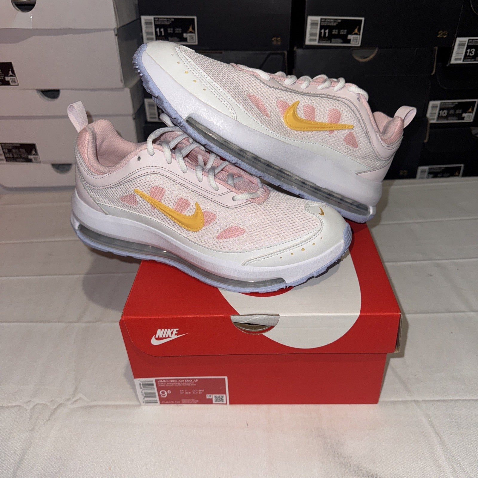 Nike Air Max AP Women's US 9.5 CU4870-108 Topaz Gold Bloom Top