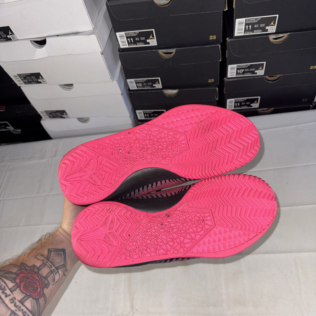 Nike KB Mentality 818952 008 Black Pink Size 12