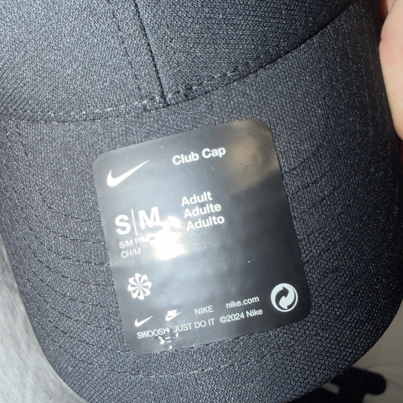 NWT Nike Dri-Fit Club Cap Adult Size S/M Black Hat Golf Running 0050-0053