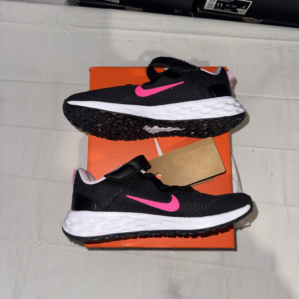 Nike Revolution 6 Black Hyper Pink Running Shoes Size 3Y, DD1095-007
