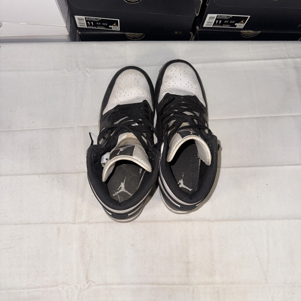 Air Jordan 1 Mid Panda Black Football Cleats Size 9, BNIB, FJ6805-100