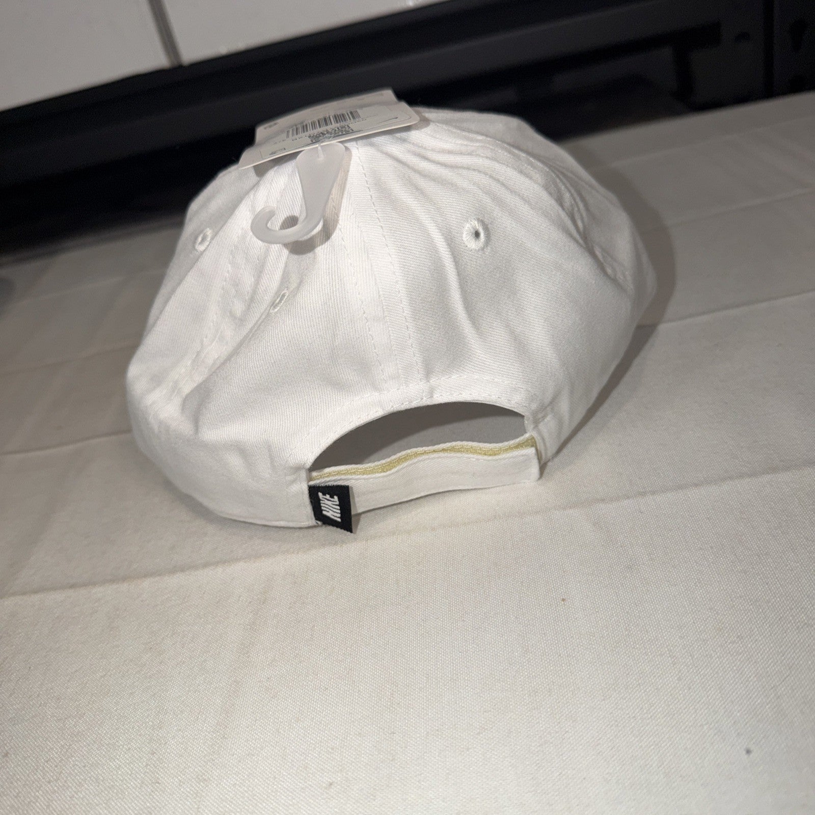 Nike Cap Adjustable Strap Boys Hat Size 4-7 White W Black Swoosh NEW 0018-0024